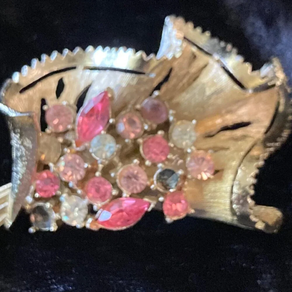 Vintage Coro Flower Bouquet Rhinestone Brooch Pink 2.5